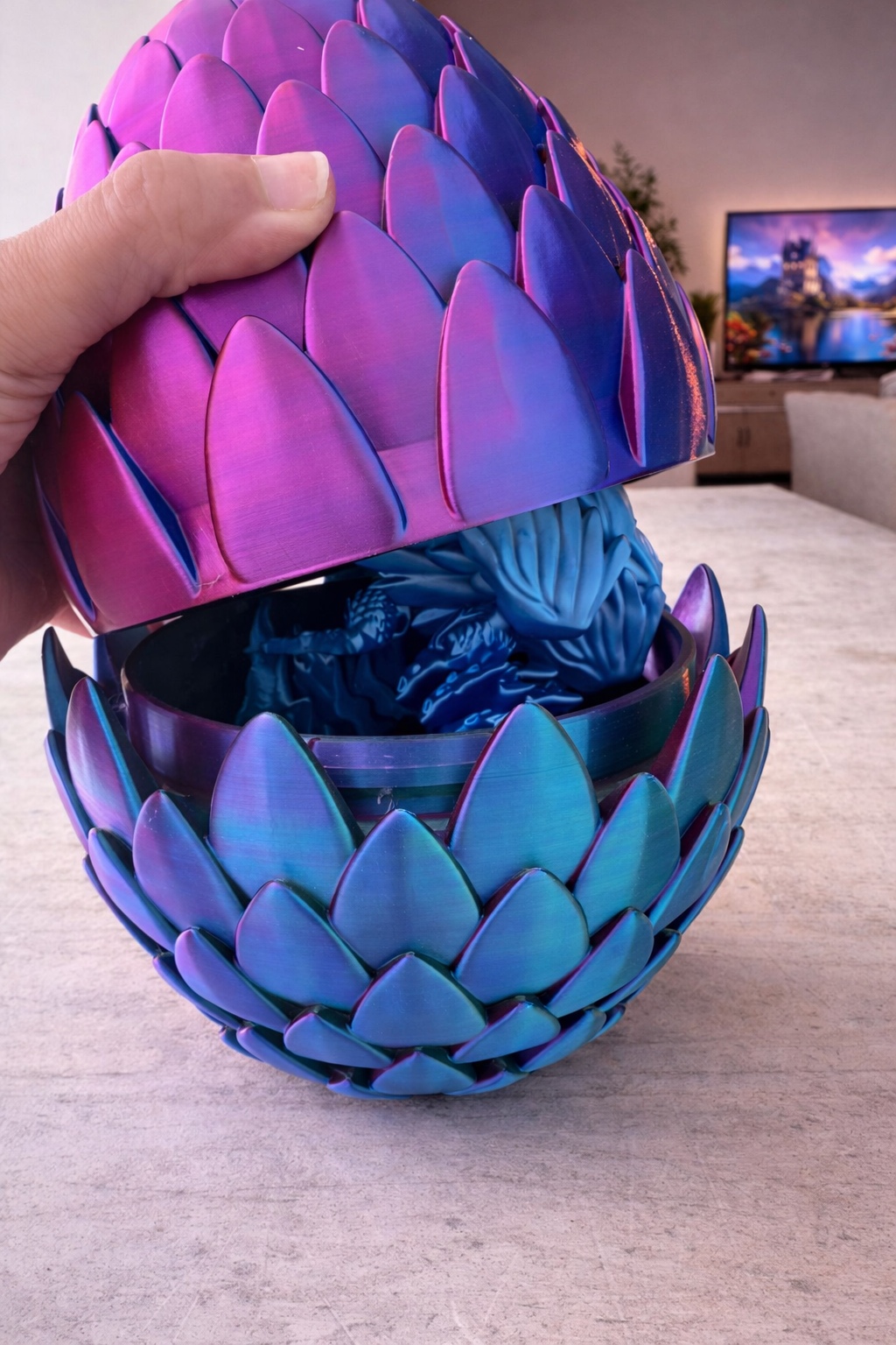 Giant Dragon Egg Container with Hidden Winged Dragon – Fantasy Collectible